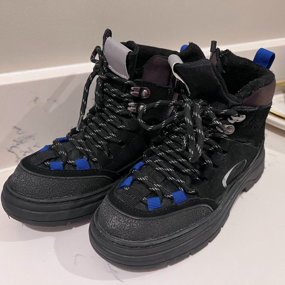KIDS/ COMBINATION LEATHER HIKING BOOTS (Size EU32)